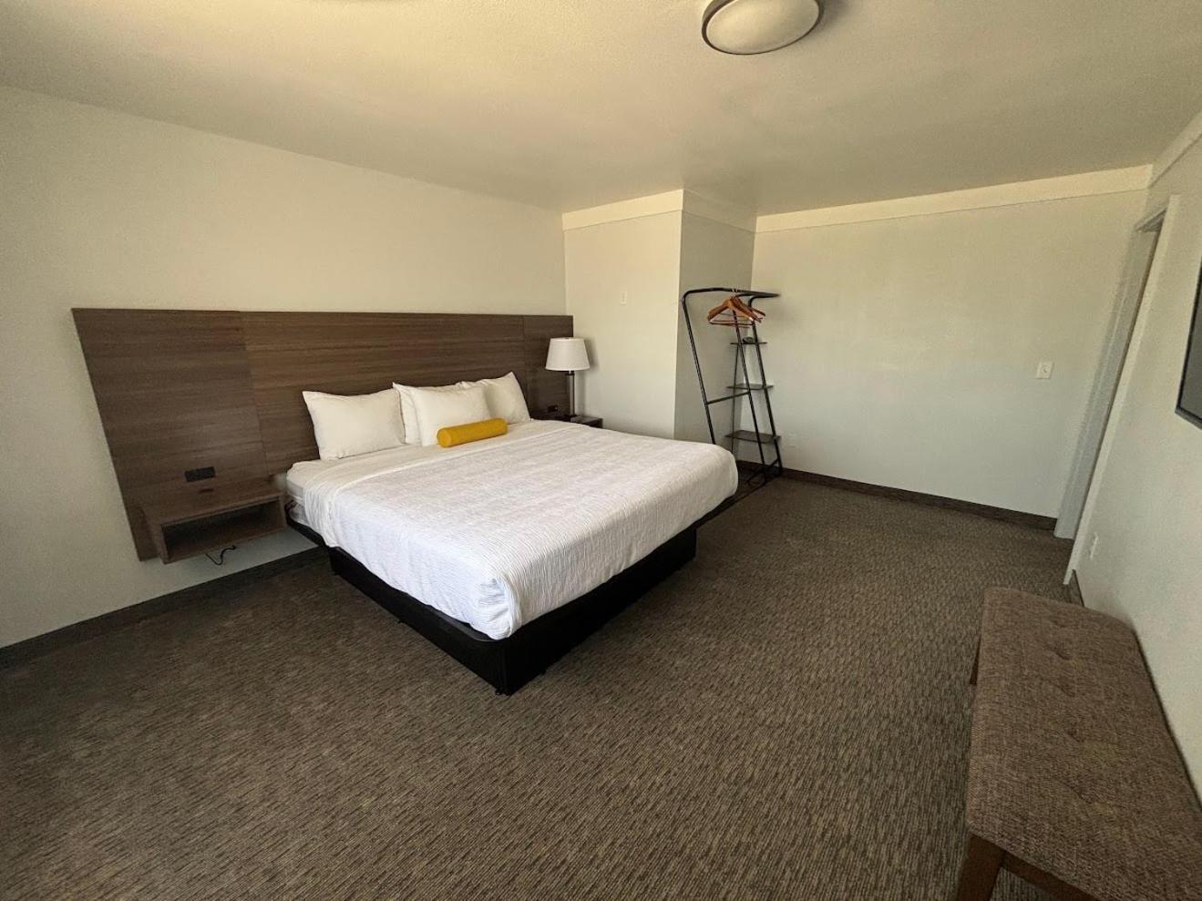 Hotel Pommier Indianola Ngoại thất bức ảnh